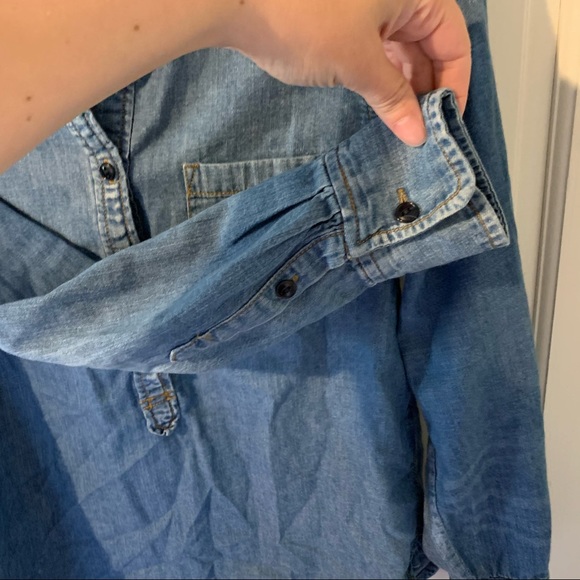 JCrew Chambray Top - Picture 6 of 6